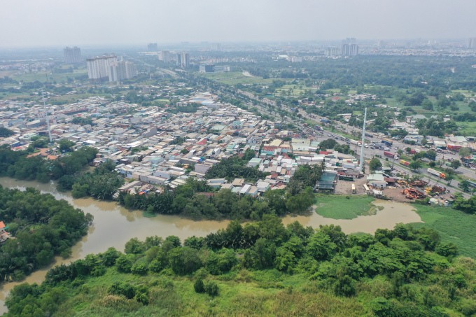 Ông Phan Văn Mãi: '5 huyện ở TP HCM không lên thành phố trước năm 2030'