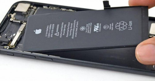 iPhone 16 có thể sử dụng pin rời