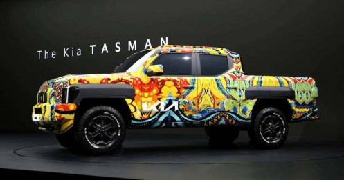 Bán tải Kia Tasman lần đầu xuất hiện trước công chúng, không coi Ford Ranger là đối thủ