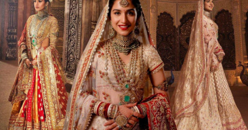 Váy cưới xa xỉ của con dâu tỷ phú giàu nhất châu Á: Đính kim cương và 300.000 viên pha lê nặng trĩu, hơn 70 thợ thực hiện trong 5.700 giờ