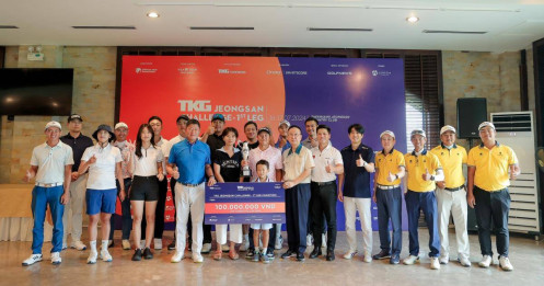 Vận động viên Sin Dong Min vô địch giải TKG Jeongsan Challenge 1st Leg
