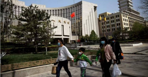 Nỗ lực vực dậy kinh tế, Trung Quốc bất ngờ cắt giảm lãi suất lần đầu tiên trong gần 1 năm