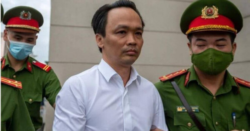 Nhiều người ký đơn xin giảm án cho ông Trịnh Văn Quyết