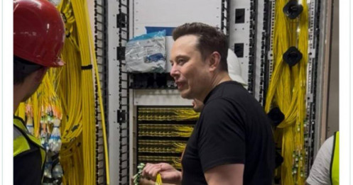 Elon Musk khai trương siêu máy tính huấn luyện AI "mạnh nhất thế giới"