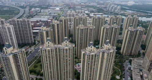 Khủng hoảng bất động sản và giảm cầu tiêu dùng đe dọa nền kinh tế Trung Quốc
