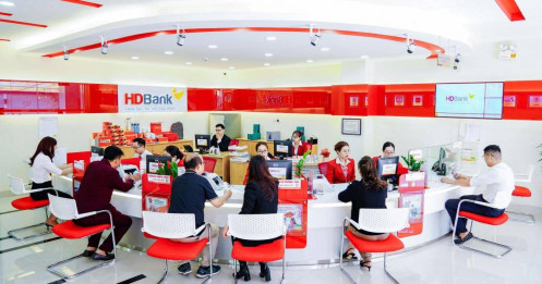 Ngân hàng HDBank công bố hai quỹ ngoại nắm hơn 2% vốn điều lệ