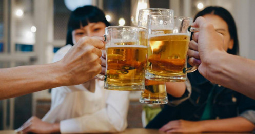 Áp thuế tiêu thụ đặc biệt nhằm giảm tình trạng uống rượu, bia quá mức