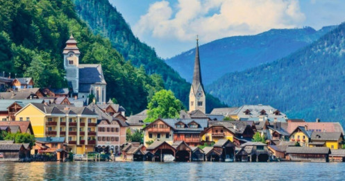 Một ngày ở Hallstatt: Gợi ý trải nghiệm xứ sở “cổ tích” của Áo