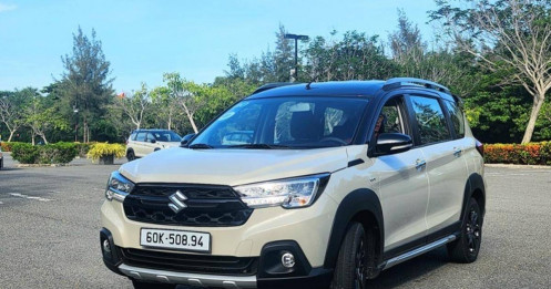 Cận cảnh Suzuki XL7 Hybrid vừa ra mắt