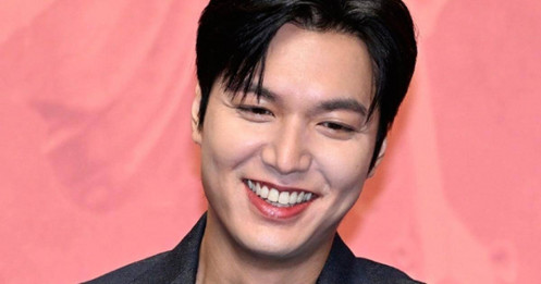 Nhan sắc Lee Min Ho gây sốc