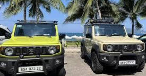 Đại gia Ninh Thuận sở hữu cặp Suzuki Jimny "siêu biển tứ quý"