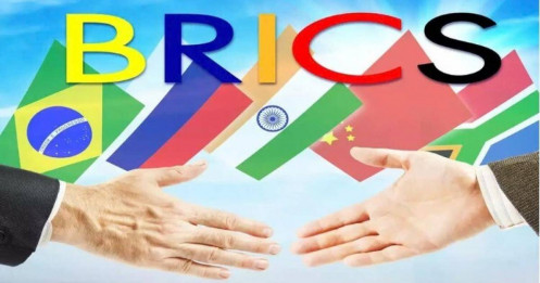 BRICS gặp ‘báo động’: 1 quốc gia quan trọng bất ngờ từ chối tham dự Hội nghị Thượng đỉnh, kế hoạch ‘tấn công’ đẩy nhanh phi USD hóa đối diện nguy cơ?