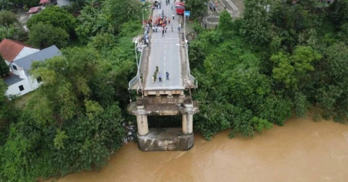 Sập cầu Phong Châu: Một nhà thầu từng tham gia sửa chữa lên tiếng