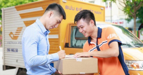 Bộ Tài chính nói gì về đề xuất bỏ quy định miễn thuế GTGT với hàng hóa trị giá nhỏ?