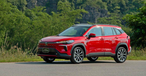 Toyota tiếp tục dẫn đầu thị trường xe hybrid