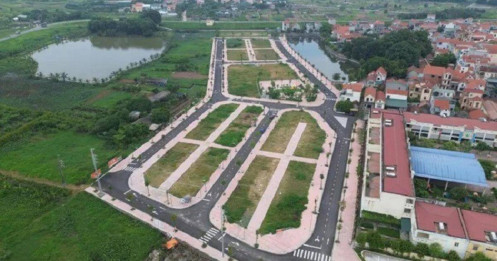 Đất ven Hà Nội 'đấu giá như thổi giá'