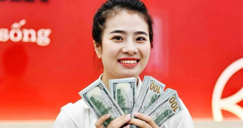 Giá USD ngân hàng tăng mạnh trước thời điểm Fed công bố quyết định lãi suất