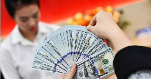 Giá USD ngân hàng giảm mạnh