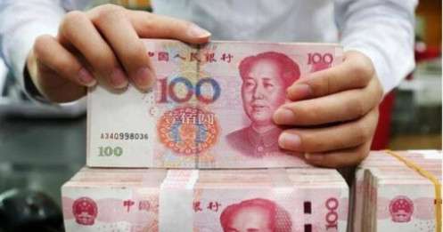 PBOC lần đầu 'bơm tiền mặt' vào hệ thống ngân hàng sau nhiều tháng