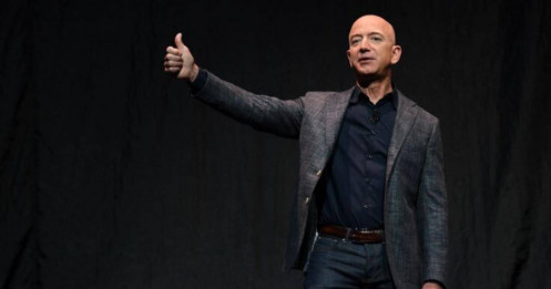 Muốn làm giàu, học ngay 3 thói quen giúp Jeff Bezos tạo ra khối tài sản hơn 200 tỷ USD