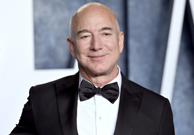 Jeff Bezos sắp bán 5 tỷ cổ phiếu Amazon