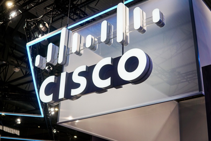 Cisco sa thải gần 6.000 nhân viên