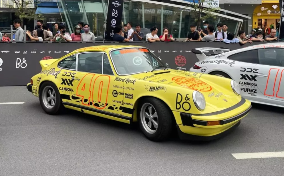 Đây là chiếc xe thể thao lớn tuổi nhất tham dự vào Gumball 3000 2024