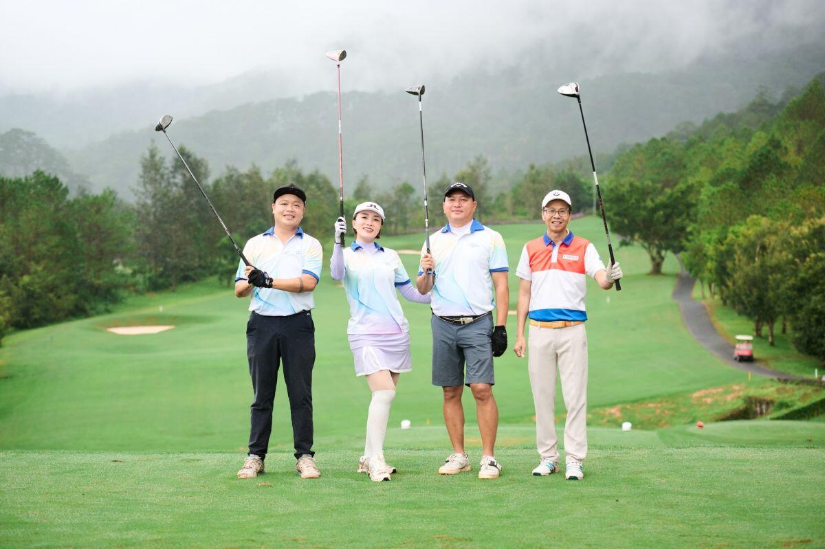 Golfer Đào Quốc Hiệu vô địch giải golf SAM Tuyen Lam Autumn Championship 2024