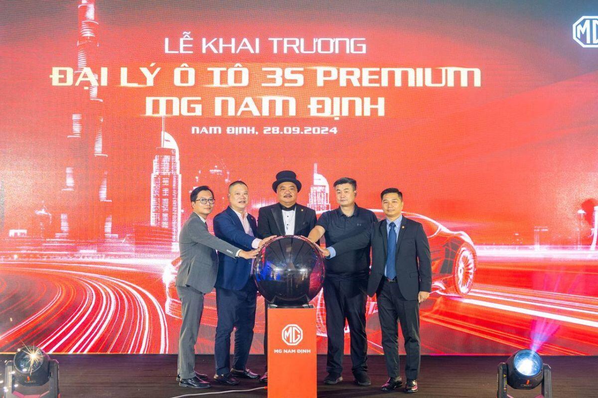 Haxaco Group khai trương đại lý chính hãng MG Premium  tại Nam Định