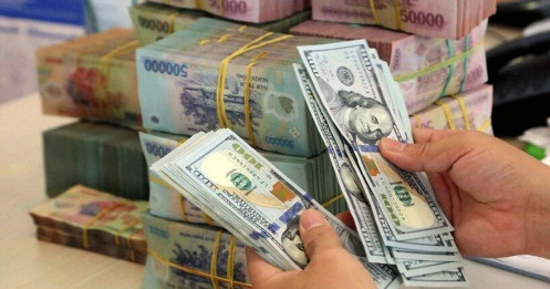 Giá USD ngân hàng vượt mốc 25.000 đồng