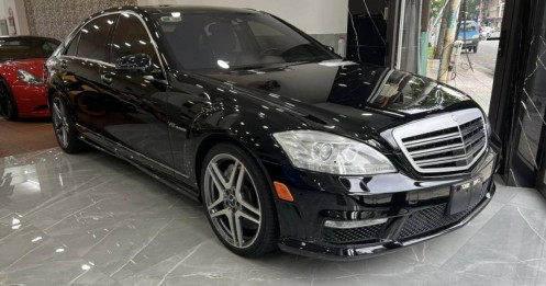 Chiêm ngưỡng Mercedes-Benz S65 AMG đời 2010 hàng hiếm tại Việt Nam