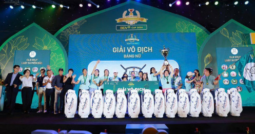 Giải các CLB Golf Hà Nội Mở rộng – BIDV Cup 2024: CLB Golf Khỉ Vàng và CLB Luật sư miền Bắc giành ngôi vô địch