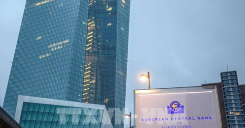 "Bóng ma" lạm phát thấp trở lại Eurozone