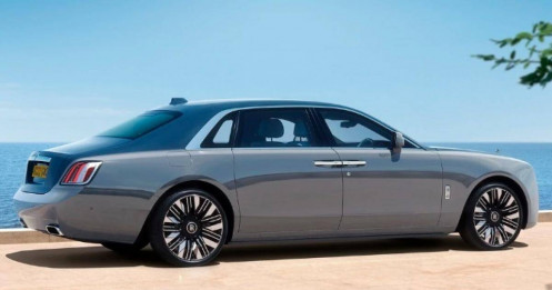 Rolls-Royce Ghost Series II 2025 được nâng cấp hiện đại hơn