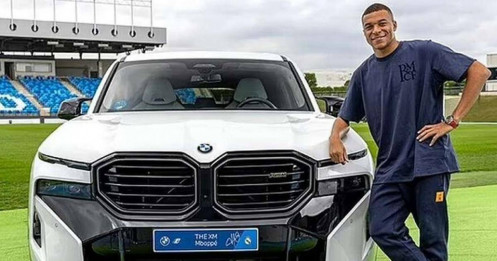 Dàn sao Real Madrid nhận xe BMW mới, Mbappe chọn XM