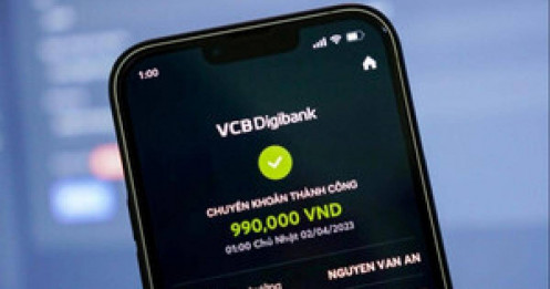 Công an tìm người chuyển tiền vào 2 tài khoản của Vietcombank