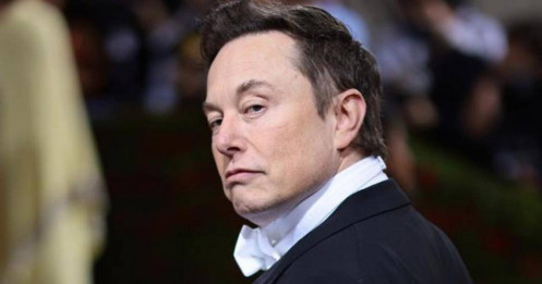 Elon Musk trước “cú sốc tài chính” mất 15 tỷ USD