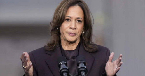 Bà Kamala Harris lần đầu lên tiếng sau thất bại trước ông Donald Trump