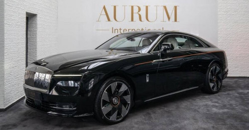 Rolls-Royce Spectre hầm hố hơn với gói độ mới