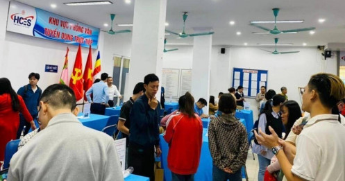 'Nhảy việc' dịp cuối năm: Cơ hội hay thách thức?