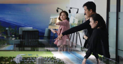 “Cổ đất” dần thoát đáy khó khăn