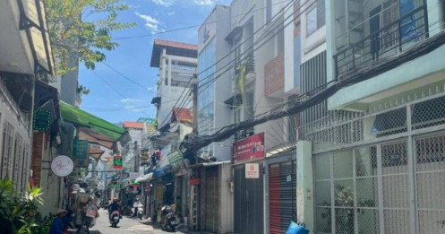 Nhà riêng Hà Nội sôi động cuối năm