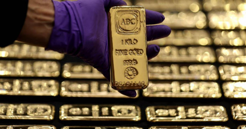 Vàng chịu áp lực từ chính sách lãi suất của Fed: Triển vọng ngắn hạn