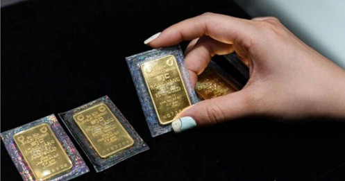 Vàng SJC giảm 700.000 đồng mỗi lượng
