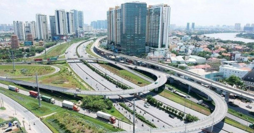 Kỳ vọng đầu tư công “chạy nước rút”