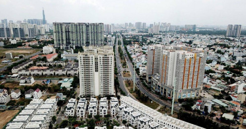 Đánh thuế theo thời gian sở hữu BĐS: 'Kéo lùi thị trường, tăng thêm khó khăn