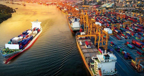 2025: Năm đầy thách thức cho kinh tế Việt Nam