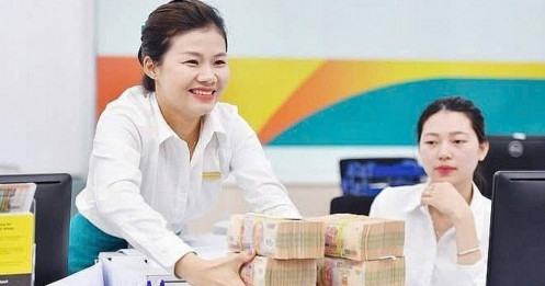 Doanh nghiệp tất bật mùa cuối năm, tăng trưởng tín dụng nước rút về đích