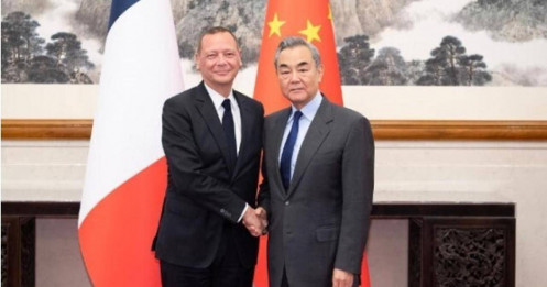 Trung Quốc cảnh báo 2 bên sẽ “cùng thua” nếu EU tiến hành chiến tranh thương mại