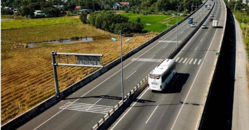 Khẩn trương triển khai để khởi công mở rộng cao tốc TPHCM - Trung Lương - Mỹ Thuận trong Quý II/2025